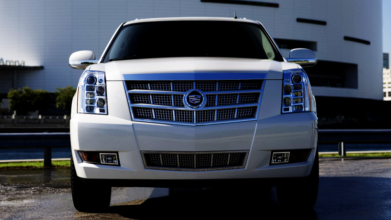 Illustration for article titled The Escalade Is The Last Real Cadillac, So Don't Screw It Up